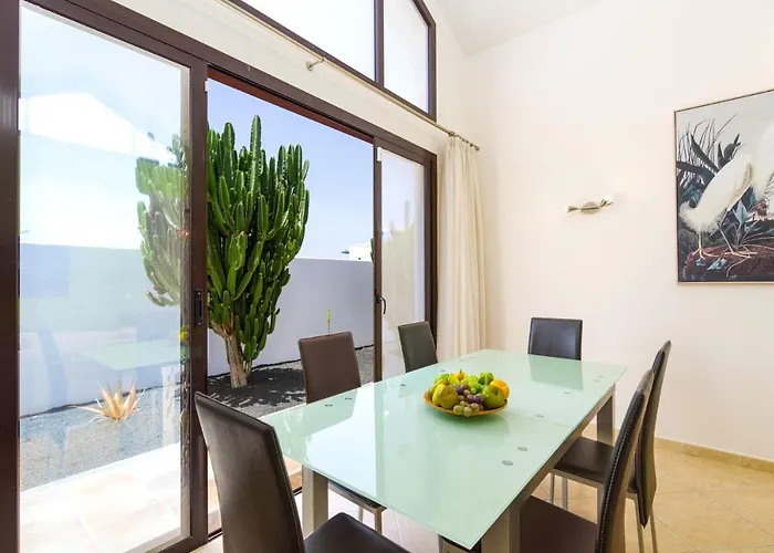 别墅 Almudena By *